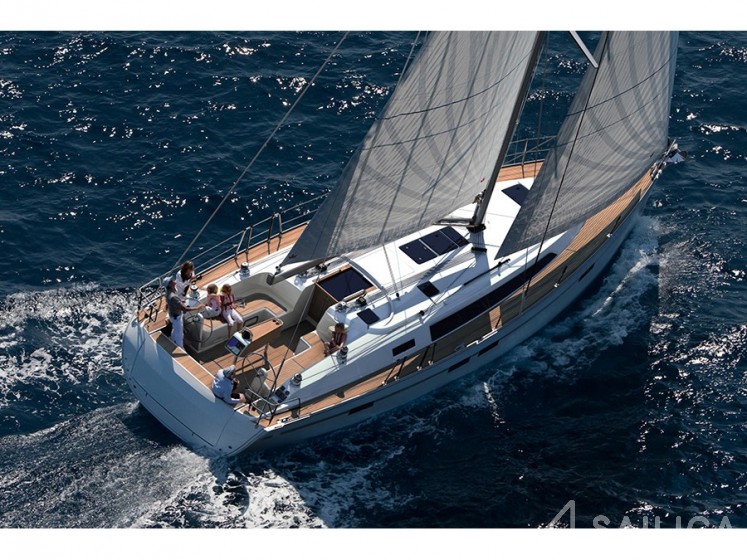 Bavaria 46 Cruiser - Yacht Charter Sailica