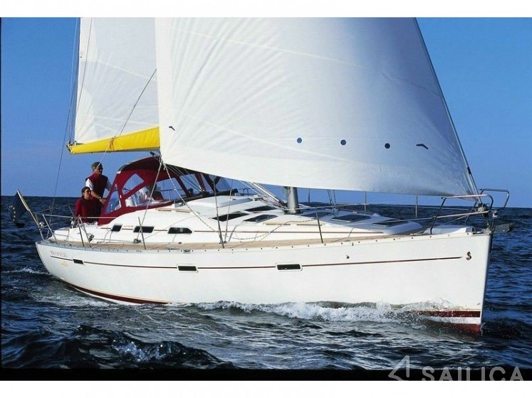 Oceanis 393 - Yacht Charter Sailica