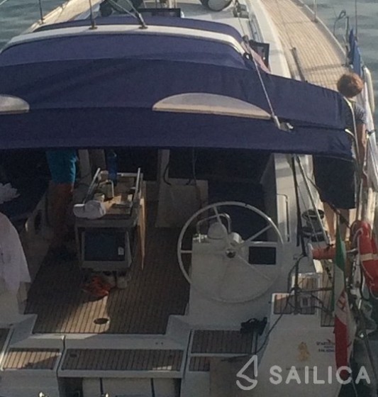Oceanis 48 - Yacht Charter Sailica