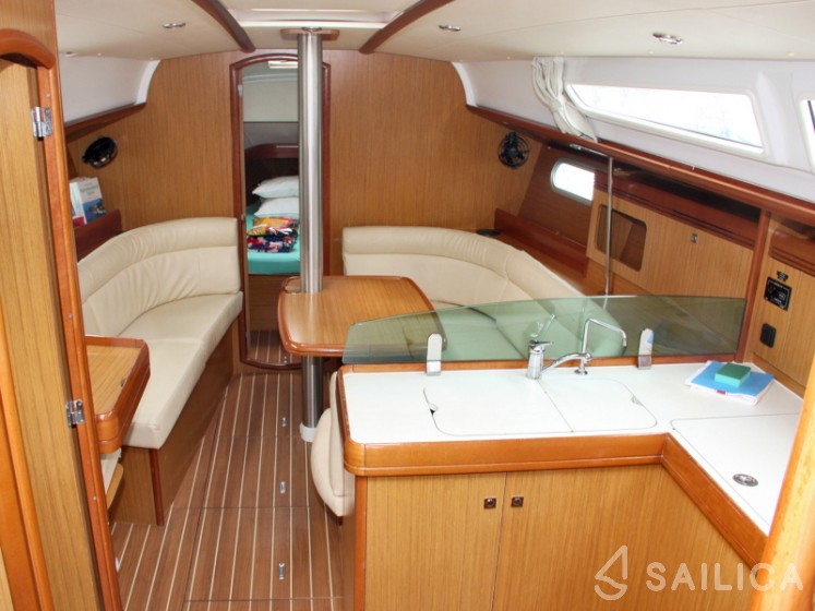 Sun Odyssey 36i - Yacht Charter Sailica
