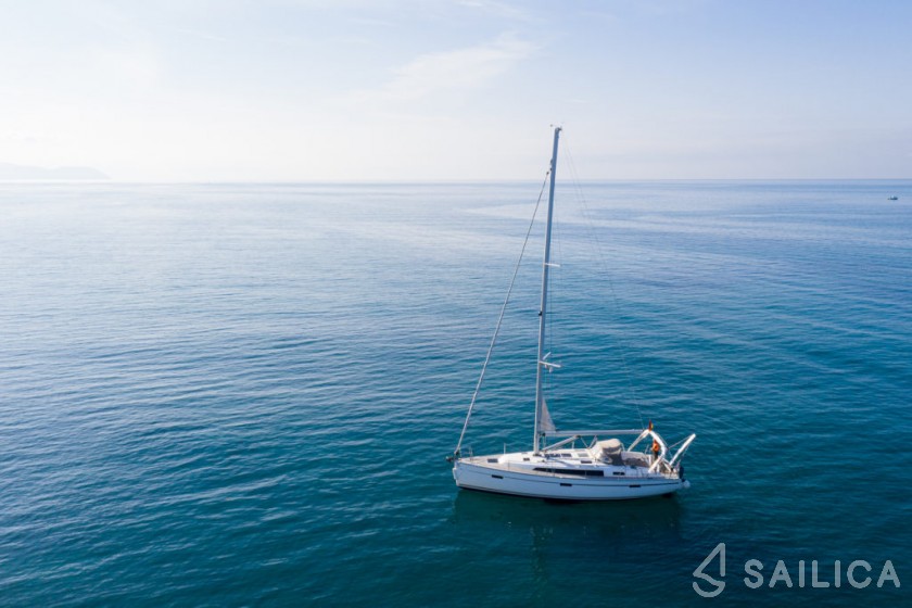 Bavaria 41 Cruiser - Yacht Charter Sailica
