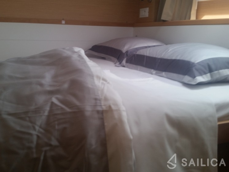 Lagoon 39 - Yacht Charter Sailica
