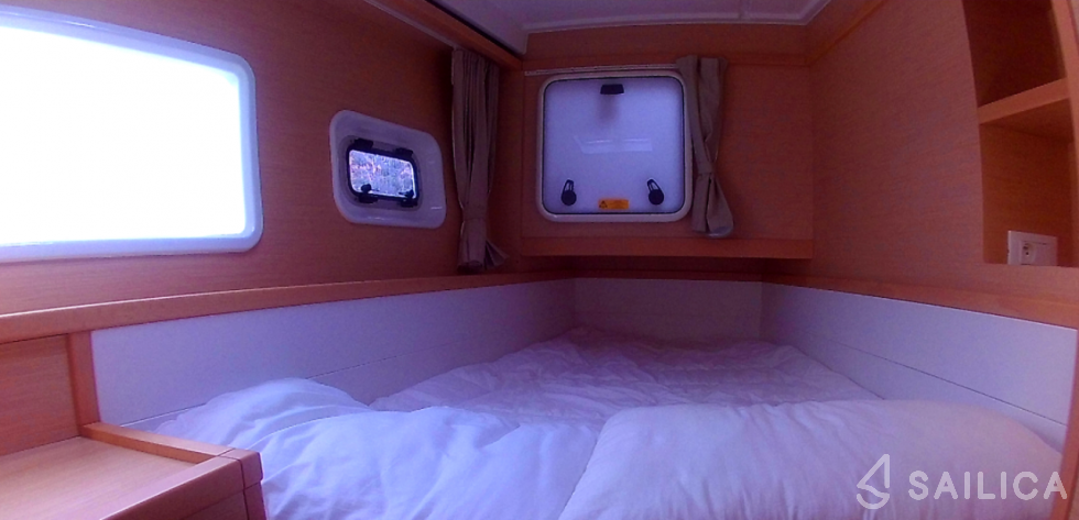 Lagoon 39 - Yacht Charter Sailica