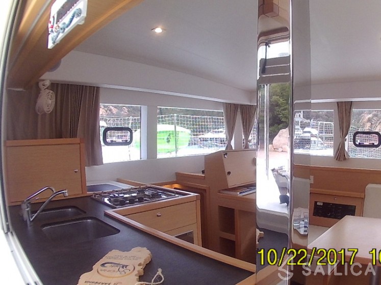 Lagoon 39 - Yacht Charter Sailica