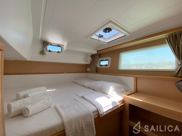Lagoon 39 - Yacht Charter Sailica