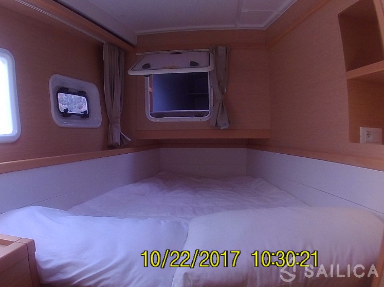 Lagoon 39 - Yacht Charter Sailica