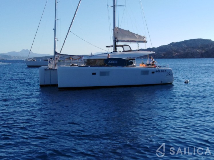 Lagoon 39 - Yacht Charter Sailica