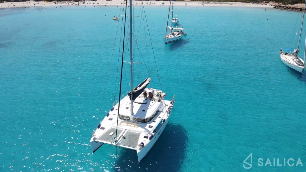 Lagoon 440 - Yacht Charter Sailica
