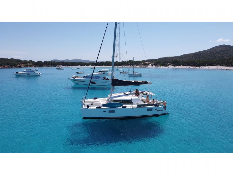 Lagoon 440 - Yacht Charter Sailica
