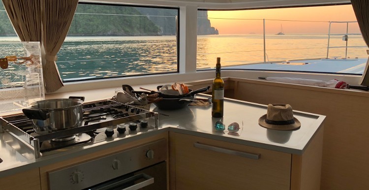 Lagoon 52F - Yacht Charter Sailica