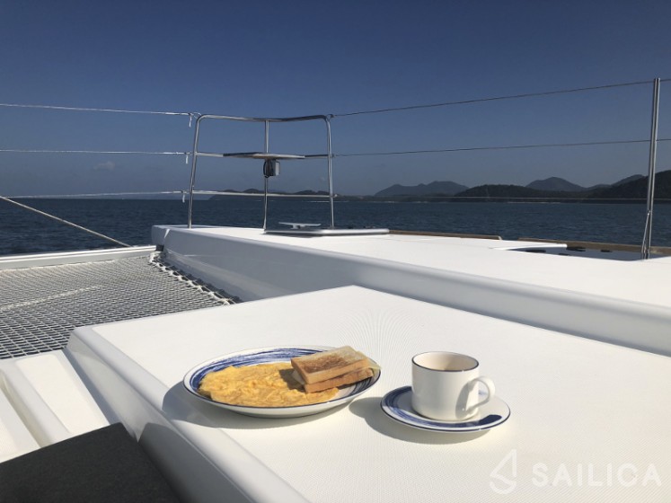 Lagoon 52F - Yacht Charter Sailica