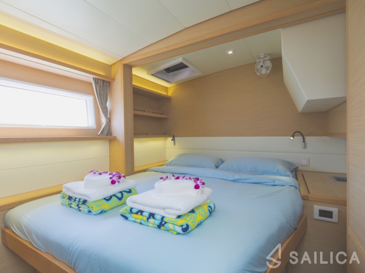 Lagoon 52F - Yacht Charter Sailica