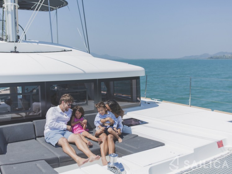 Lagoon 52F - Yacht Charter Sailica