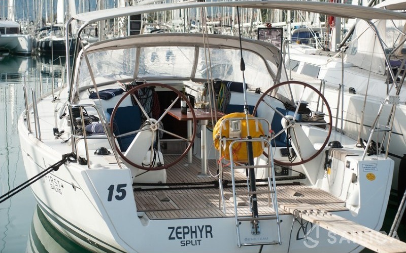 First 45 - Yacht Charter Sailica
