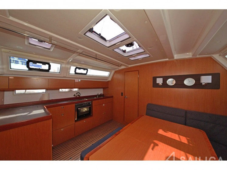 Bavaria 46 Cruiser - Yacht Charter Sailica