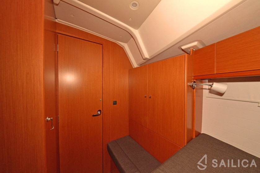 Bavaria 46 Cruiser - Yacht Charter Sailica