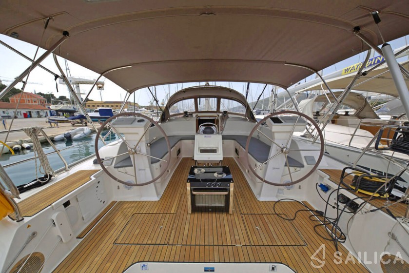 Bavaria 46 Cruiser - Yacht Charter Sailica