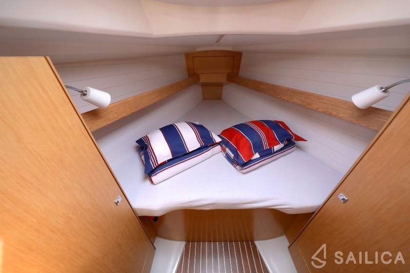 Bavaria 34 Cruiser - Yacht Charter Sailica