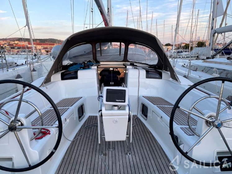 Sun Odyssey 449 - Yacht Charter Sailica