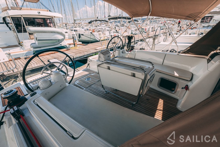 Sun Odyssey 449 - Yacht Charter Sailica