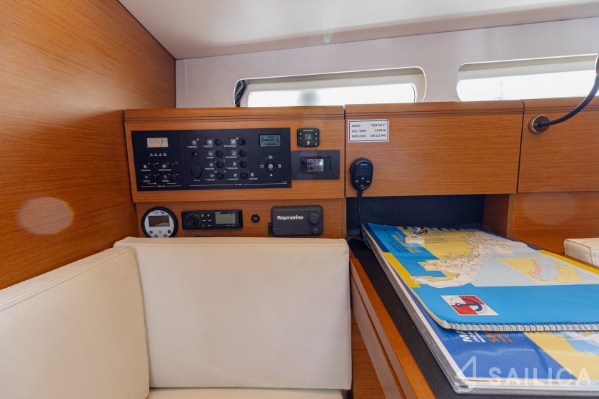 Sun Odyssey 449 - Yacht Charter Sailica