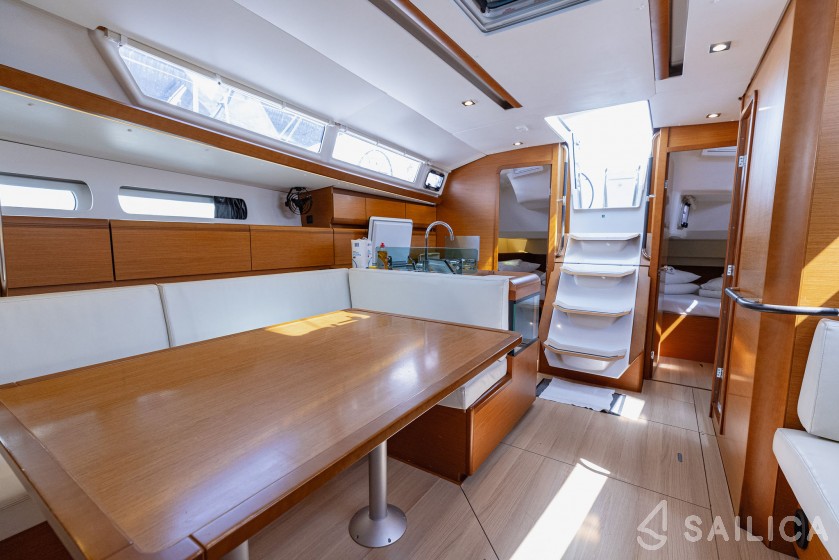 Sun Odyssey 449 - Yacht Charter Sailica
