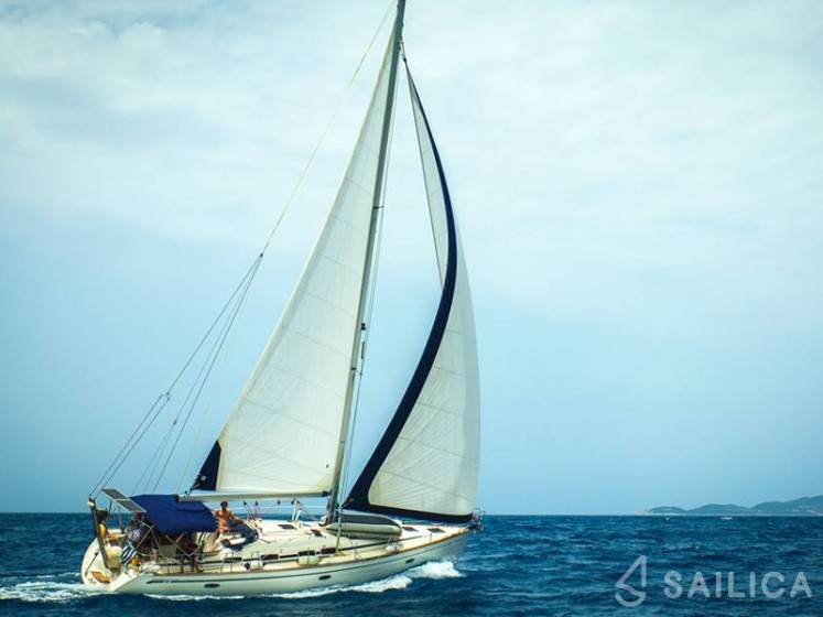 Bavaria 46 Cruiser - Yacht Charter Sailica
