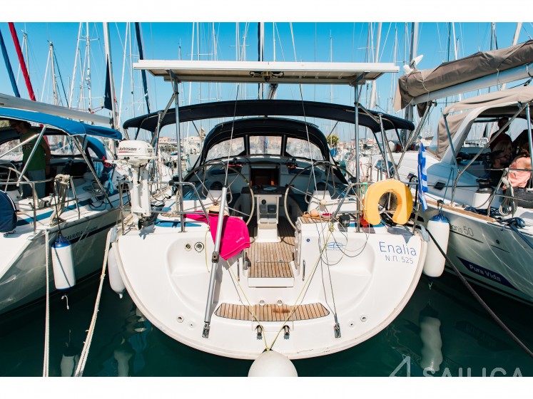 Bavaria 46 Cruiser - Yacht Charter Sailica