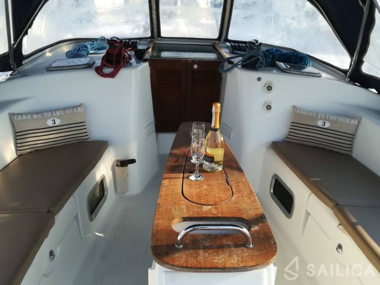 Cyclades 50.5 - Yacht Charter Sailica