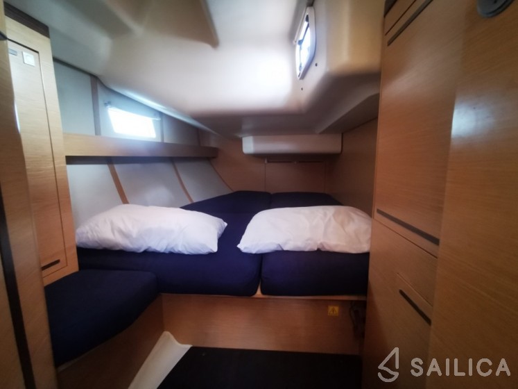 Elan 444 Impression - Yacht Charter Sailica
