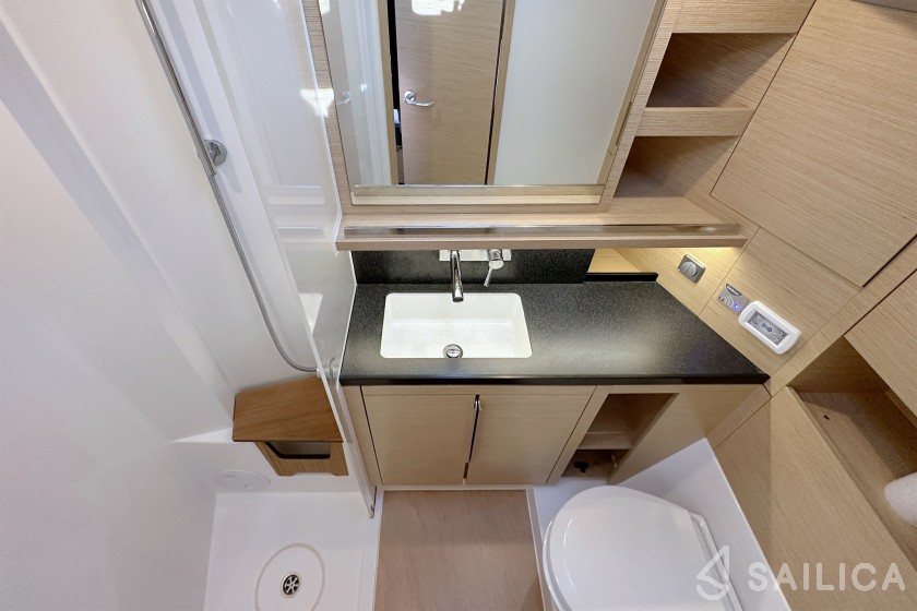 Hanse 460 - Yacht Charter Sailica