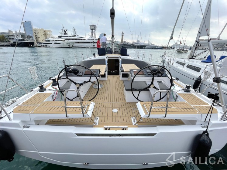Hanse 460 - Yacht Charter Sailica