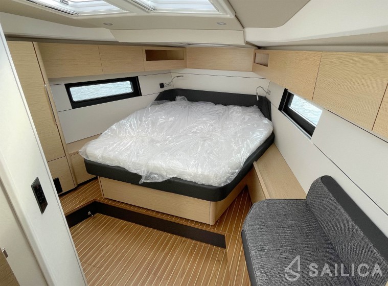 Hanse 460 - Yacht Charter Sailica