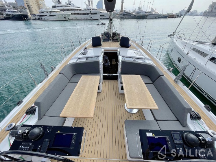 Hanse 460 - Yacht Charter Sailica