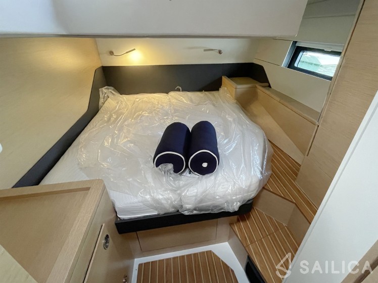 Hanse 460 - Yacht Charter Sailica