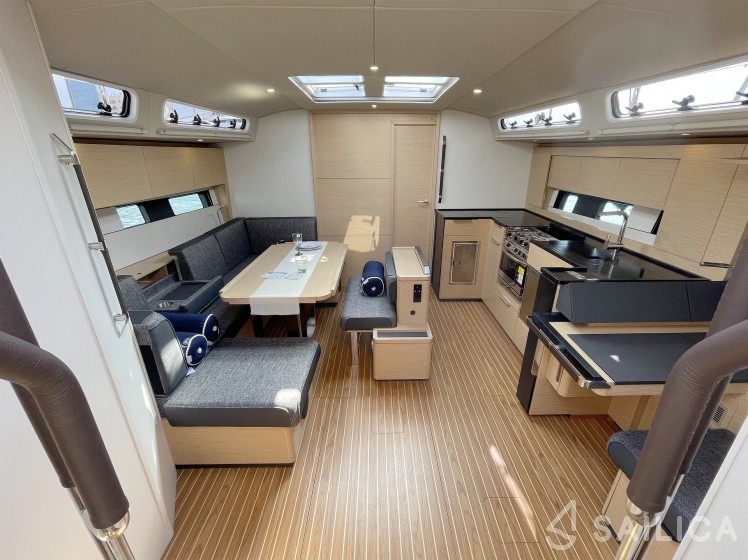 Hanse 460 - Yacht Charter Sailica