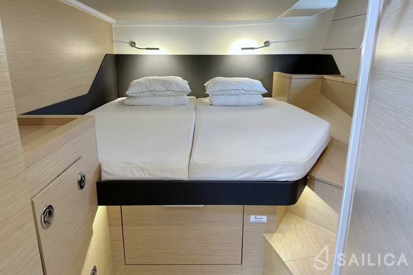 Hanse 460 - Yacht Charter Sailica