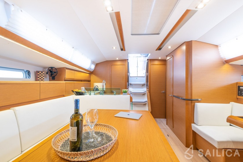 Sun Odyssey 449 - Yacht Charter Sailica