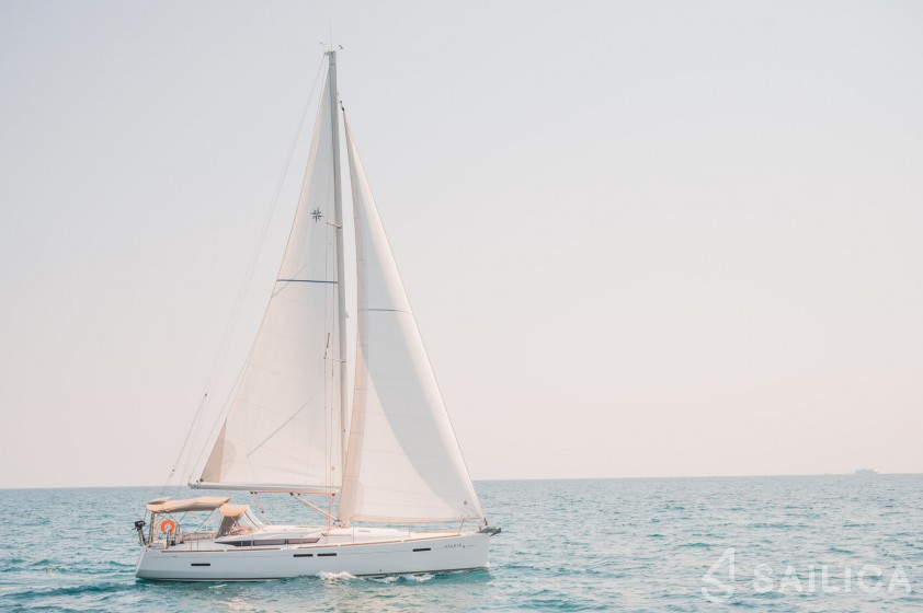 Sun Odyssey 449 - Yacht Charter Sailica