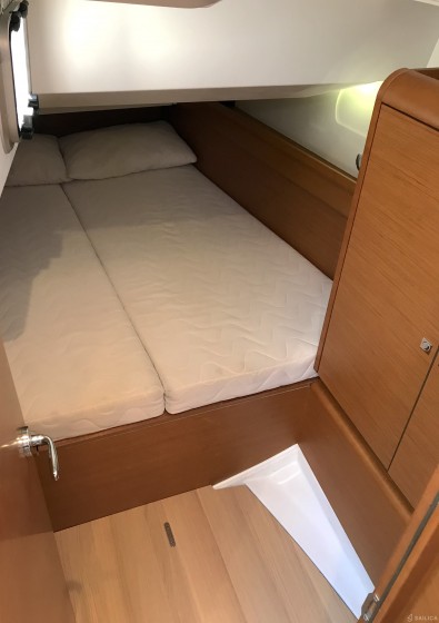 Sun Odyssey 449 - Yacht Charter Sailica