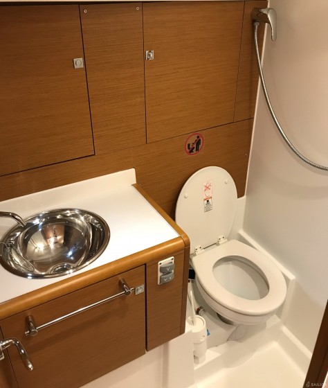 Sun Odyssey 449 - Yacht Charter Sailica