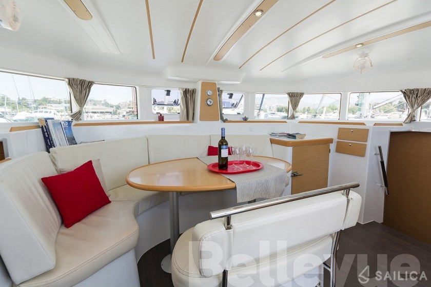 Lagoon 380 - Yacht Charter Sailica