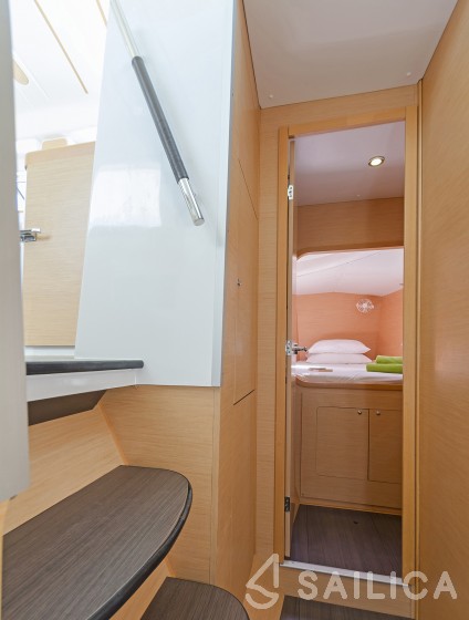 Lagoon 380 - Yacht Charter Sailica
