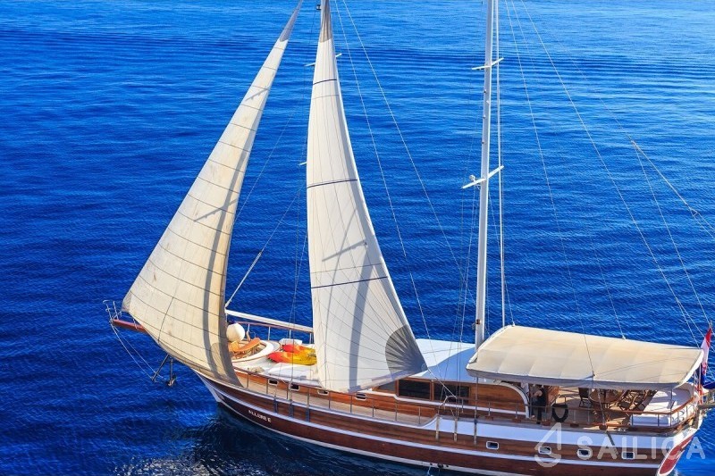 Gulet - Yacht Charter Sailica