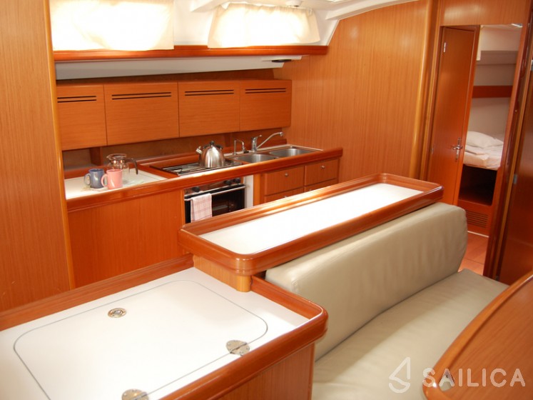 Cyclades 50.5 - Yacht Charter Sailica