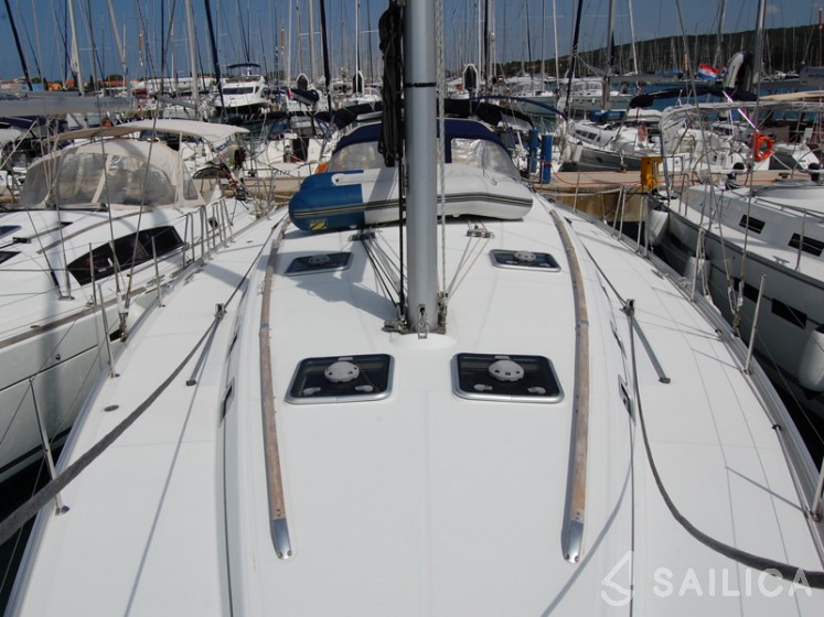 Cyclades 50.5 - Yacht Charter Sailica