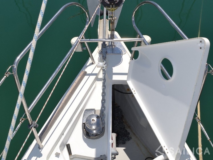 Oceanis 40 - Yacht Charter Sailica