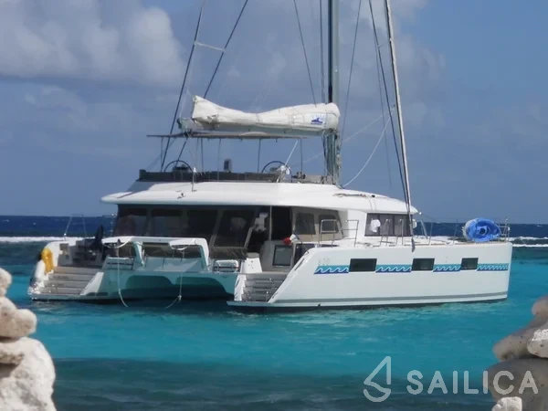 Lagoon 620 - Yacht Charter Sailica