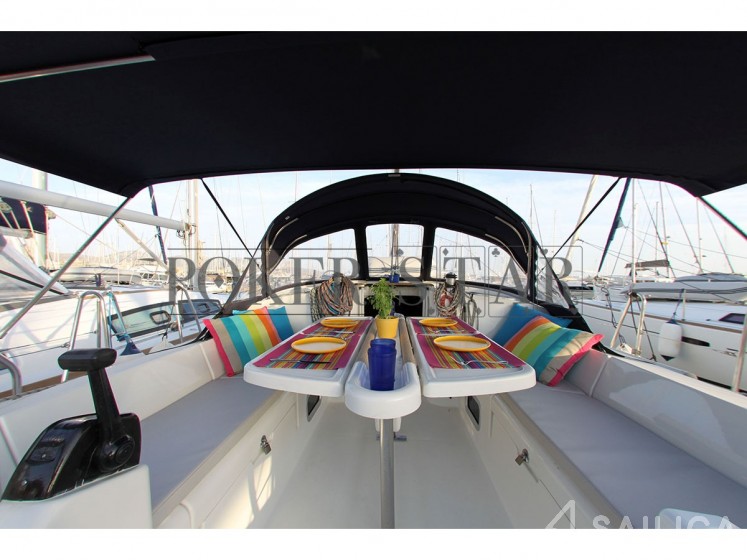 Oceanis 473 - Yacht Charter Sailica