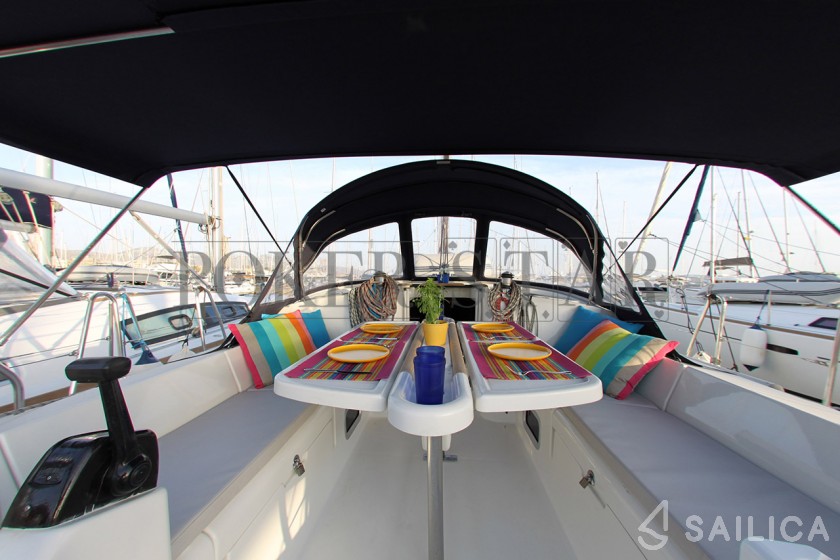Oceanis 473 - Yacht Charter Sailica